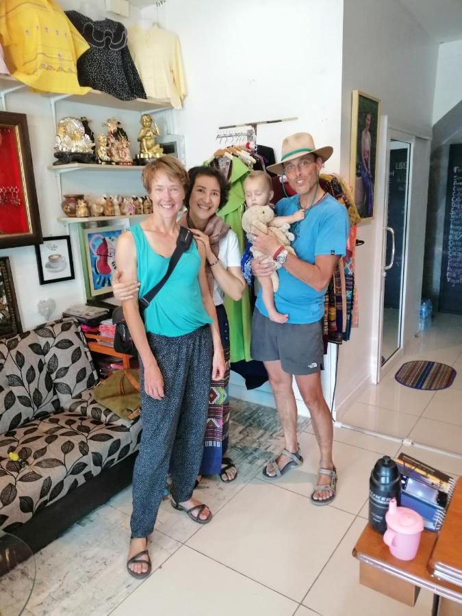 Aekkalukthai Hostel Rayong Eksteriør billede