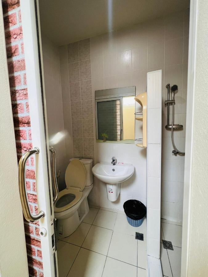 Aekkalukthai Hostel Rayong Eksteriør billede