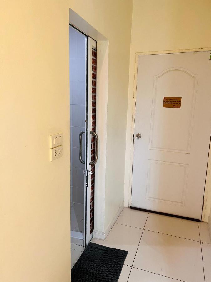 Aekkalukthai Hostel Rayong Eksteriør billede