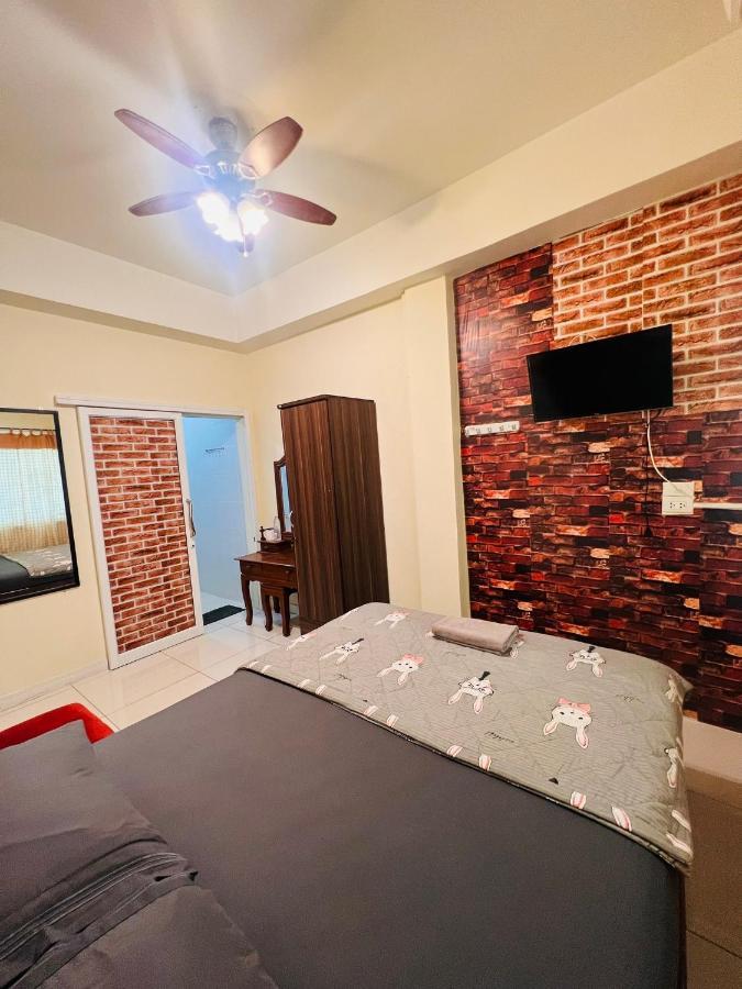 Aekkalukthai Hostel Rayong Eksteriør billede